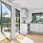 5 Bedroom Stunning In 齐斯维勒莱厄