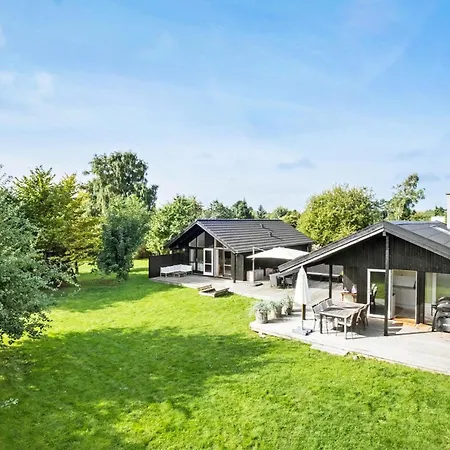 5 Bedroom Stunning In 度假居 齐斯维勒莱厄