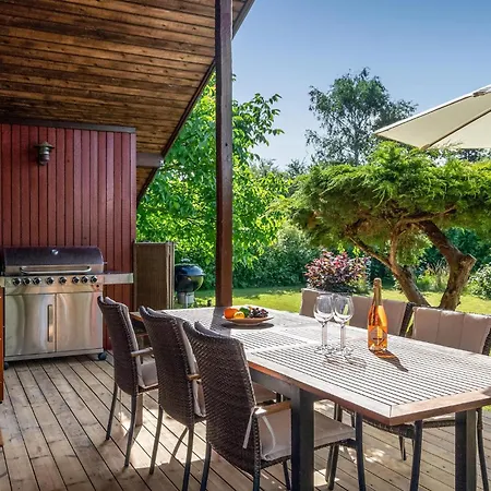 5 Bedroom Stunning In